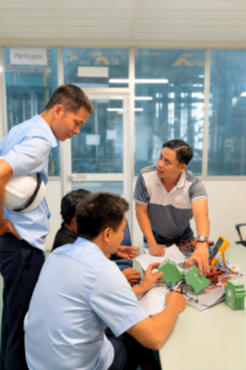 Thiết kế giải pháp và lựa chọn thiết bị cho hệ thống điều khiển máy cán tôn - LTD Automation